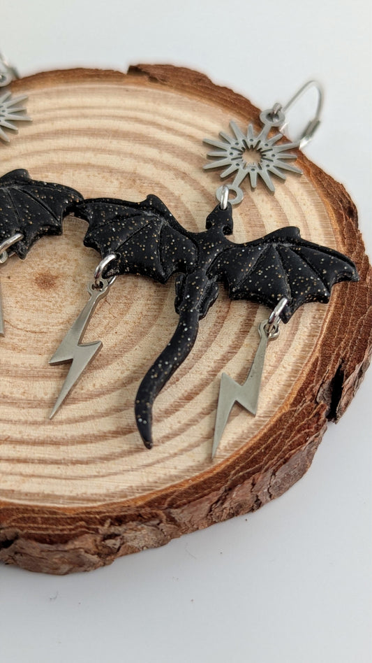 Drachen Ohrringe aus Polymer Clay & Edelstahl – Fantasy Schmuck, Magischer Mystic Stil, Leicht und Hypoallergen