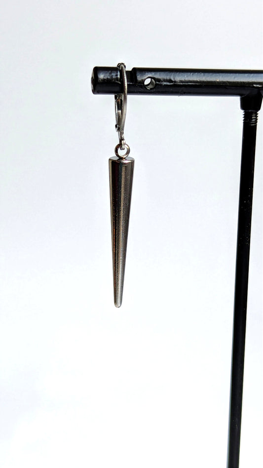 Spike Ohrringe Silber | Edelstahl | Minimalistisch Gothic | Dolch Ohrhänger | Alltagsschmuck | 4cm