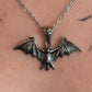 Fledermaus Halskette Silber | Bat Anhänger Edelstahl | Gothic Schmuck | Witchy Halloween Kette | Vampir Schmuck | Verstellbar 45+5cm