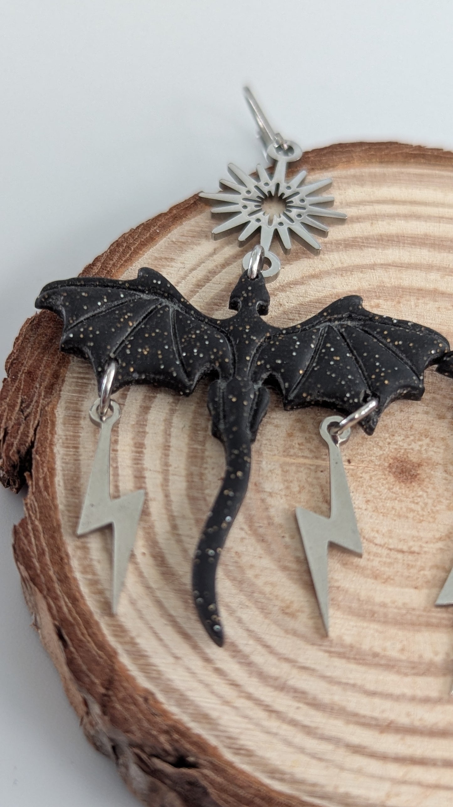 Drachen Ohrringe aus Polymer Clay & Edelstahl – Fantasy Schmuck, Magischer Mystic Stil, Leicht und Hypoallergen