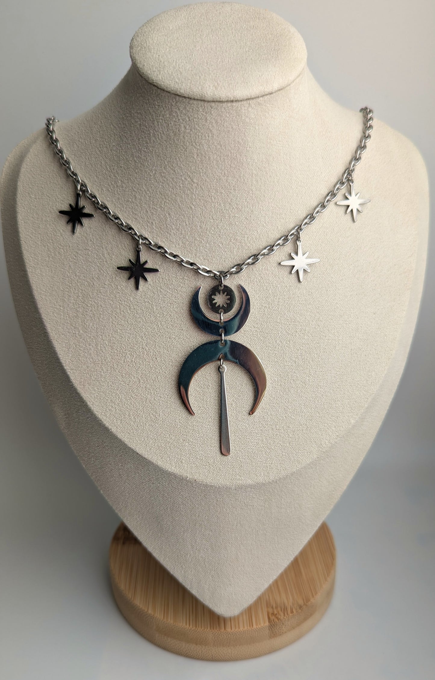 Mond Choker Silber | Doppelmond Halskette mit Sternen Anhängern | Edelstahl | Witchy Schmuck | Celestial Kette | Gothic Halskette